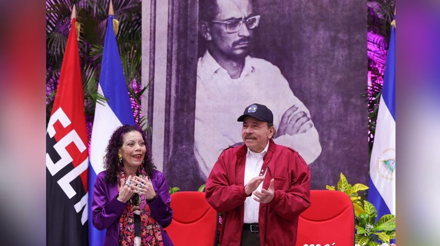 Ortega rinde homenaje al fundador del sandinismo en el 48 aniversario de su asesinato