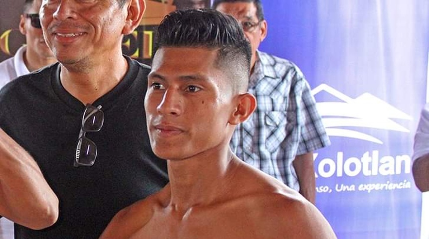 Muere boxeador nicaragüense Keyving Hernández tras ser noqueado en su debut