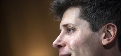 personas escanean ojos proyecto sam altman