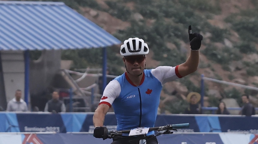 El canadiense Holmgren gana la primera medalla de oro en Santiago 2023