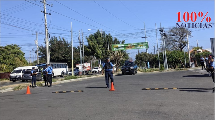 La sancionada policía sandinista reactiva cerco en oficinas de Alianza cívica y UNAB