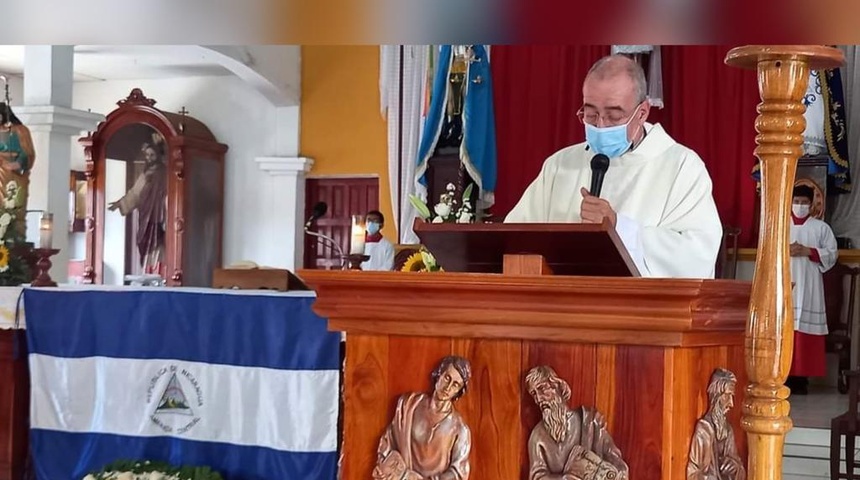 Padre Edwin Román: "estamos hartos de la dictadura" de Daniel Ortega