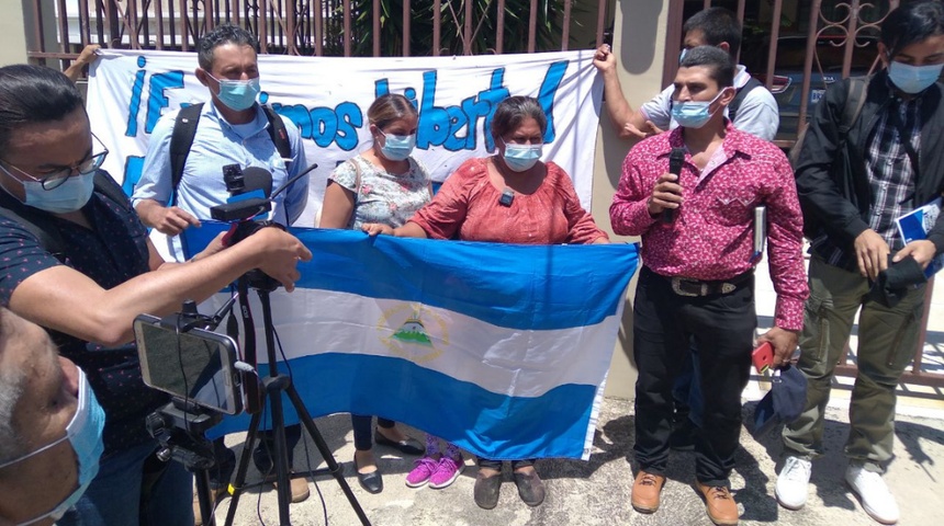 Campesinos exiliados demandan a la OEA que declaren ilegítimas votaciones en Nicaragua