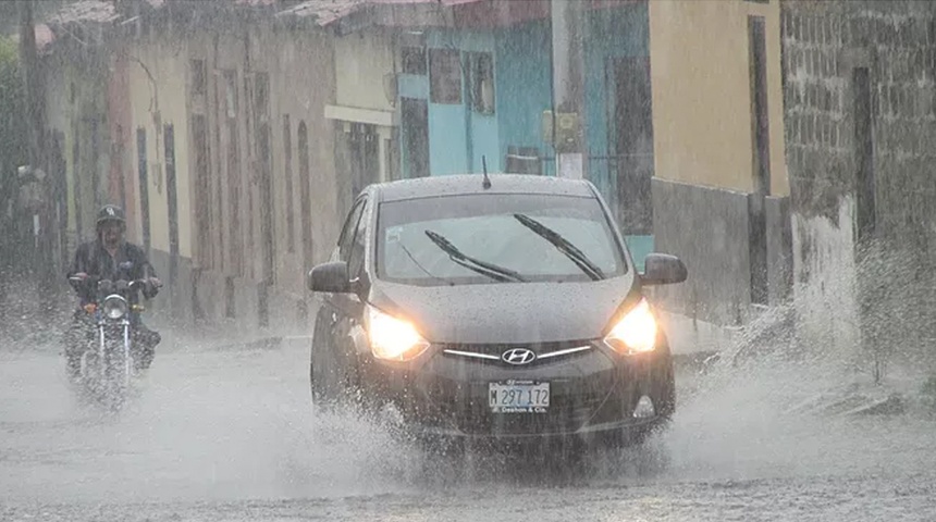 Baja presión se convertiría en depresión tropical