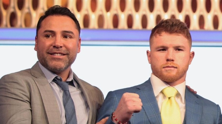 'Canelo' Álvarez y De la Hoya a punto de los golpes; el campeón acusa de robo al promotor