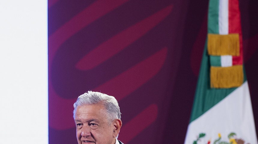 López Obrador niega estancamiento de la investigación del caso Ayotzinapa