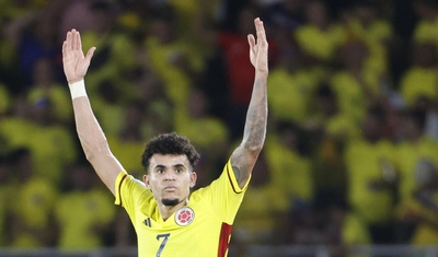 padre luis diaz celebra goles hijo colombia