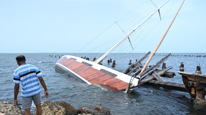 Al menos dos muertos por el devastador huracán Beryl en Jamaica