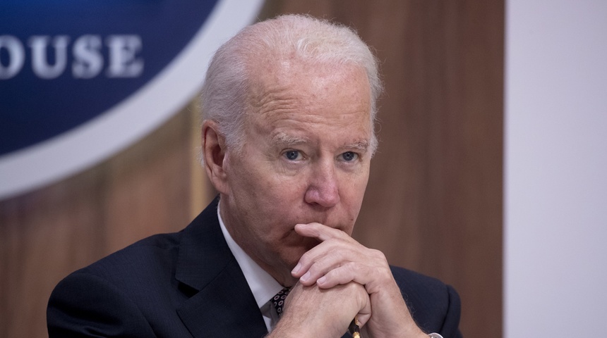 Biden dice que está usando todos los recursos disponibles contra la inflación