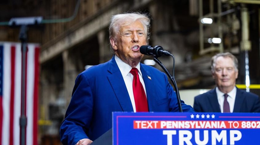 Trump pisa el acelerador para intentar acortar su distancia en las encuestas con Harris