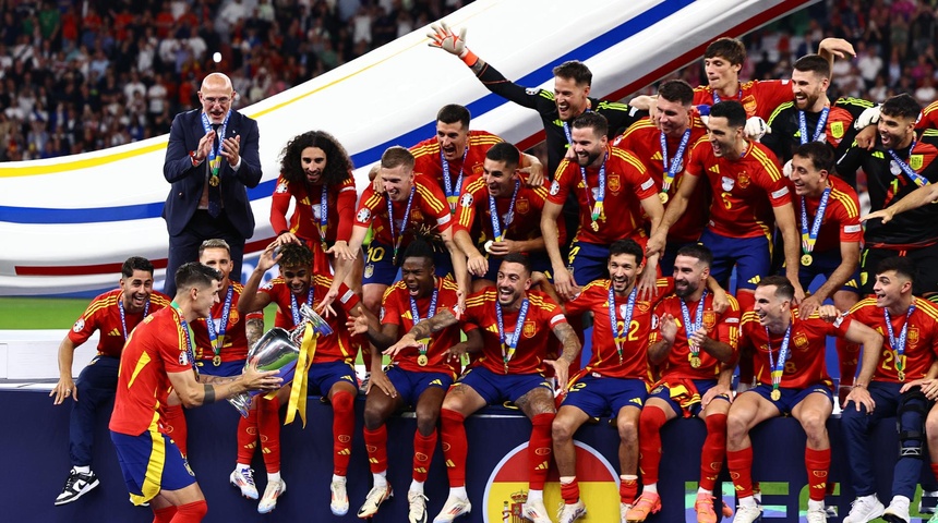 Morata levanta la cuarta EUROCOPA que gana España