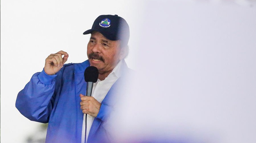 Ortega posterga su llegada a la Cumbre Iberoamericana