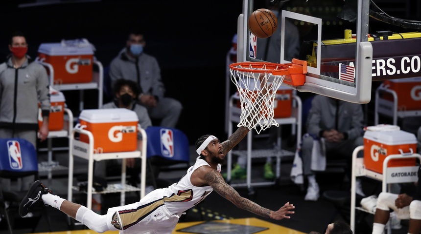 Ingram guía a los Pelicans por encima de los Clippers