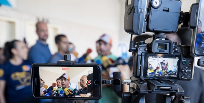 confernecia prensa periodistas venezuela