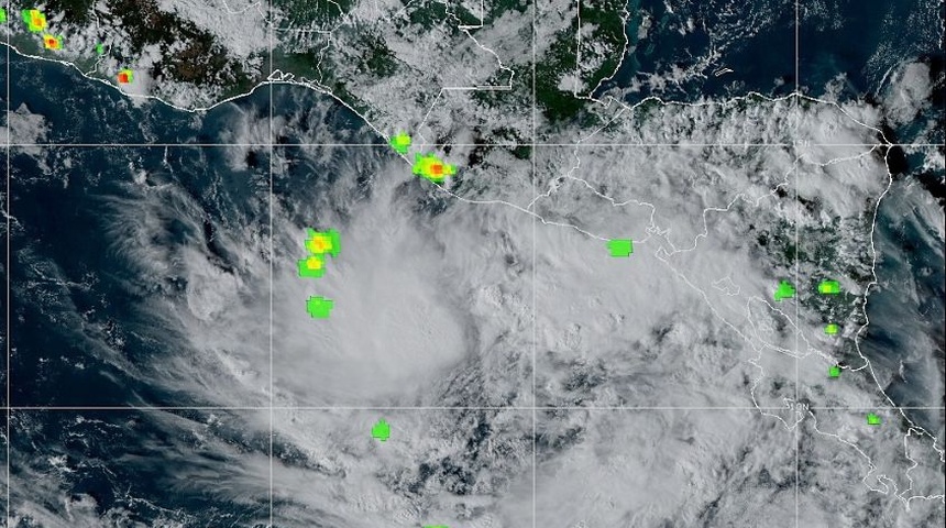 Nicaragua en alerta amarilla a nivel nacional y suspenden zarpes en el pacífico por tormenta Pilar