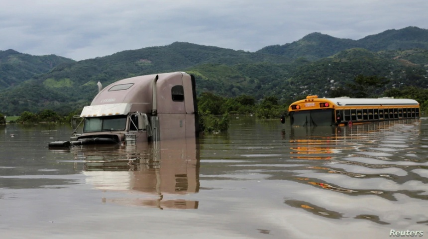 Eta deja al menos 70 muertos a su paso por Centroamérica