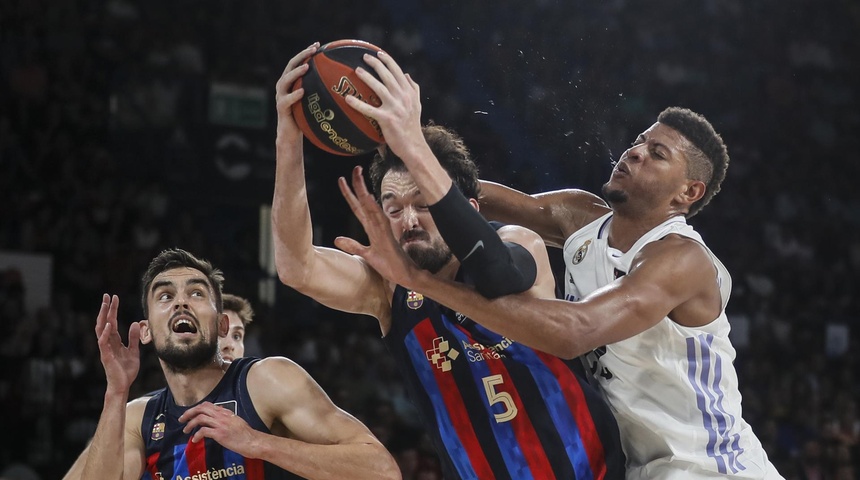 Real Madrid, con un Tavares estelar 89-83, conquista su novena Supercopa