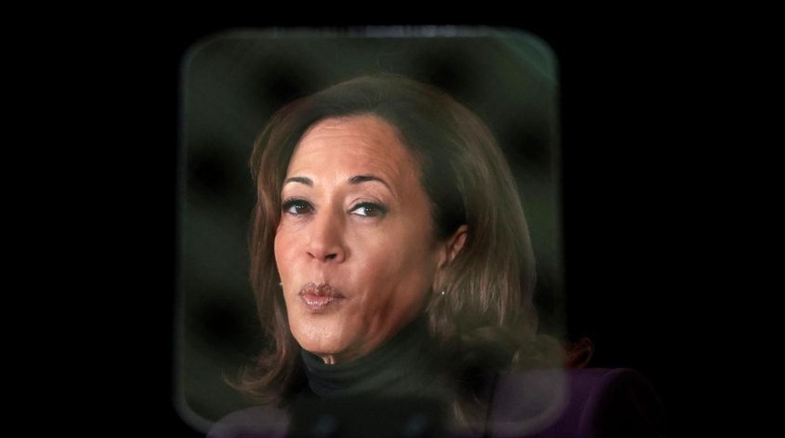 Kamala Harris agradece a Biden su apoyo y confirma que quiere ser candidata