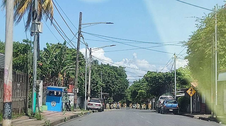 Dictadura orteguista asedia al Cardenal de Nicaragua, Leopoldo Brenes