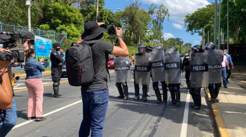 Periodistas expresan su "profunda preocupación" por la situación de la prensa en Nicaragua