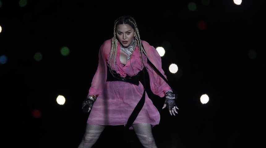 Madonna dice estar recuperándose de su emergencia médica y agradece el cariño de sus fans