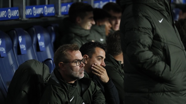 xavi hernandez entrenador barcelona