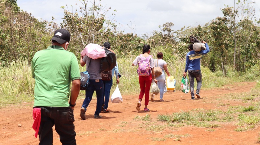 Nicaragua Decide presenta resultados de pequeña consulta sobre migración