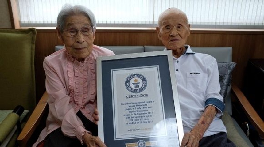 Matrimonio japonés es reconocido como el más largo del mundo