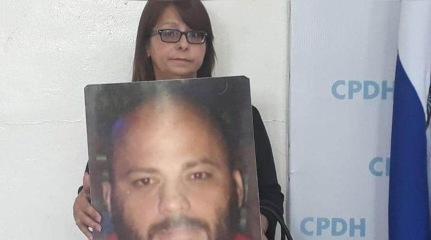 Estafan a madre del preso político Jaime Navarrete, le prometieron liberar a su hijo