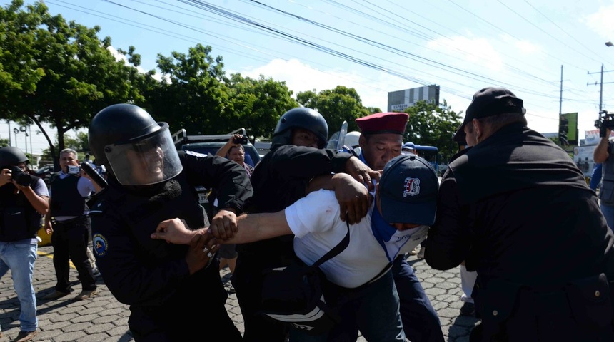 30 detenidos y 8 liberados tras redada de la Policía sandinista