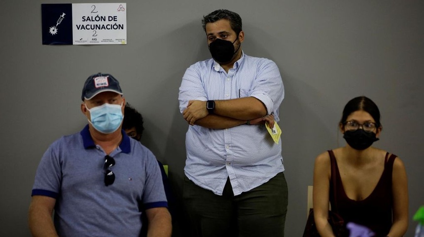 Panamá eliminará el uso obligatorio de mascarillas en áreas abiertas y cerradas