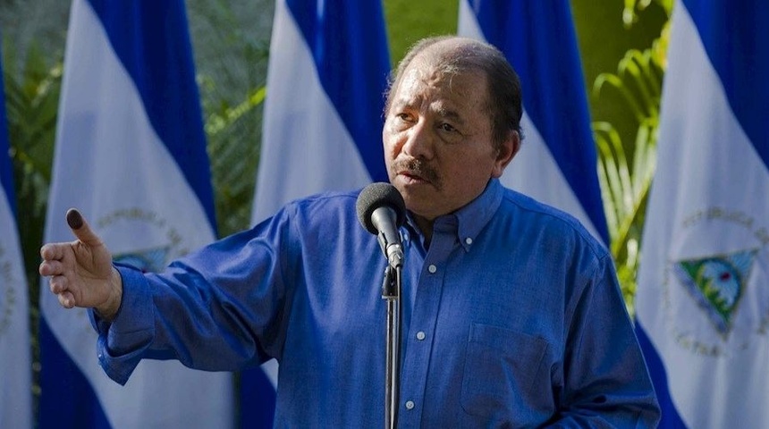 Ortega pide unidad a nicaragüenses en el litigio con Colombia y critica a los obispos