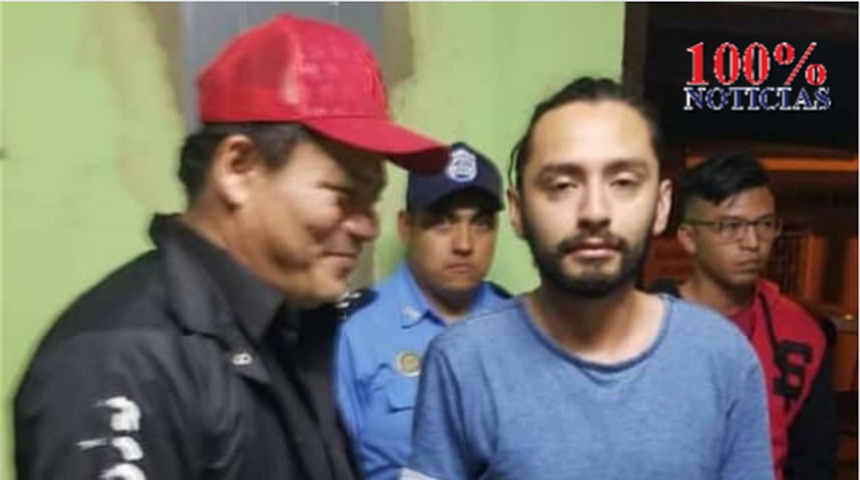 Joven activista Kevin Román es puesto en libertad