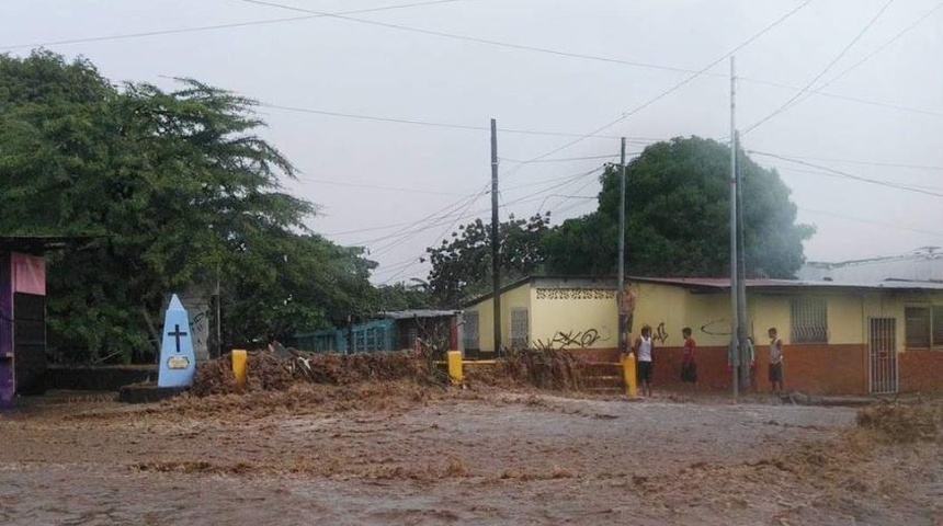 Pronostican lluvias desde horas de la tarde por llegada de onda tropical a Nicaragua