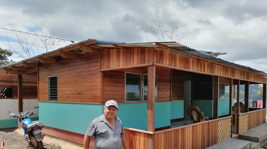 La "taza de café sostenible" cambia vidas de campesinos en Nicaragua