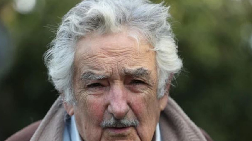 José Mujica se retira como senador: "Quiero tomarme licencia antes de morir"