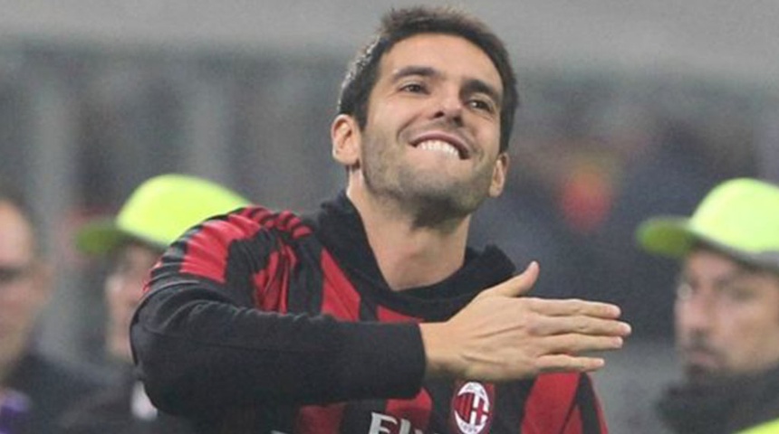 El brasileño Kaka regresará al Milan