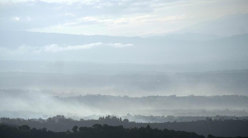 Cierran el parque nacional Volcán Poás por incremento de gases en Costa Rica