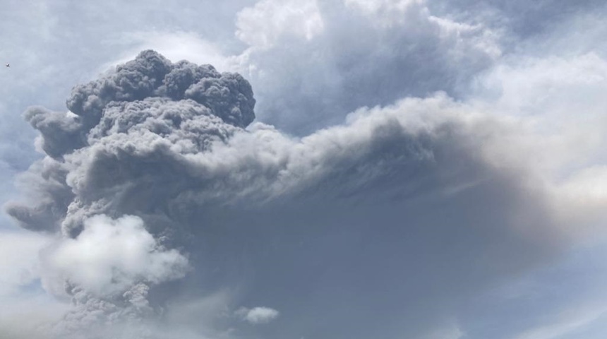 La erupción volcánica en San Vicente y las Granadinas cobra las primeras víctimas