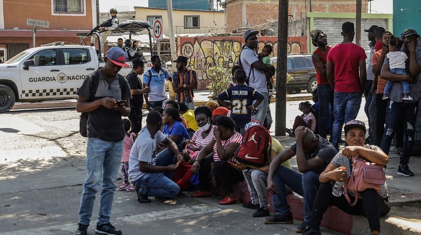 “Tenía todo listo para viajar”: cubanos y nicaragüenses desconcertados por cierre de fronteras de EEUU