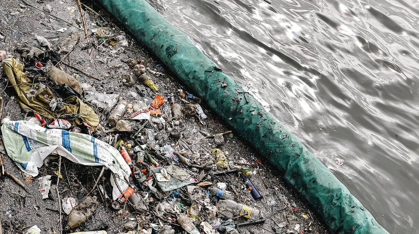 La minería ilegal, contaminación y urbanización ahogan la venas de Latinoamérica