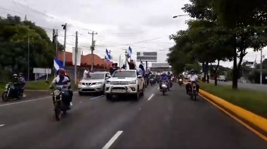 Coalición Universitaria realiza caravana en solidaridad a Masaya