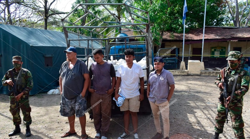 Ejército en Nicaragua detiene a traficantes, transportaban cianuro valorado en 15 mil dólares