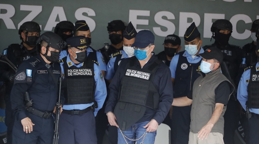 Redoblan la seguridad a pocas horas de la extradición del expresidente hondureño