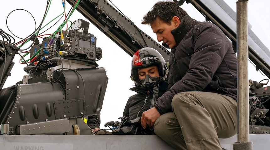 Tom Cruise cierra CinemaCon a lo grande con "Mission: Impossible" y "Top Gun"