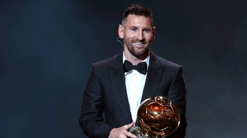 Messi logra balón de oro