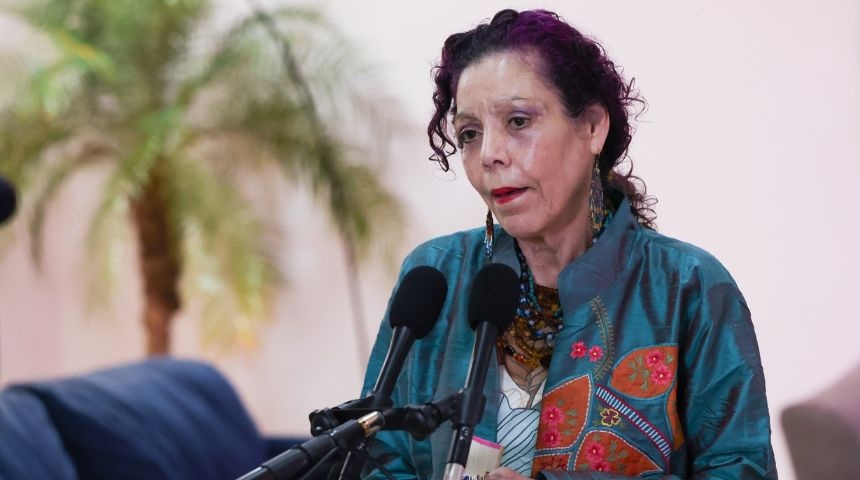 Rosario Murillo admite fallos contra el femicidio en Nicaragua; feministas exigen medidas reales