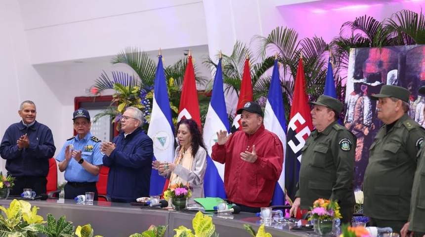 Daniel Ortega se burla de los apátridas desterrados en homenaje a Sandino