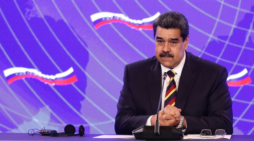 Maduro dice que "gracias a Dios", en Venezuela no hay sistema SWIFT