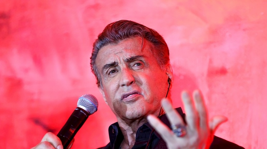 Stallone se hizo miembro de Mar-a-Lago, el club de Trump, según medios